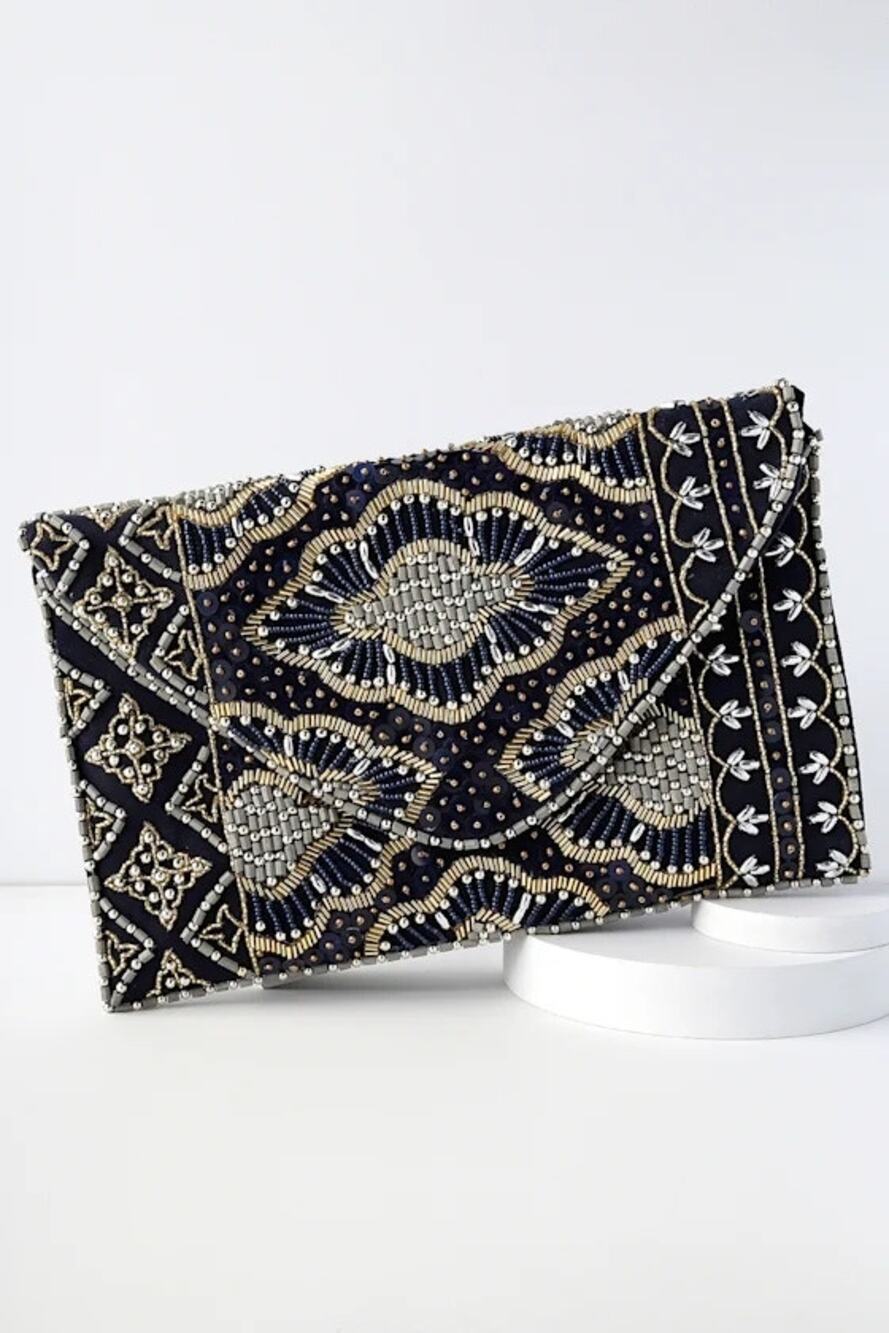 NWOT Lulus Etched in Stone Navy Blue Beaded Clutch bag w/Gold Chain